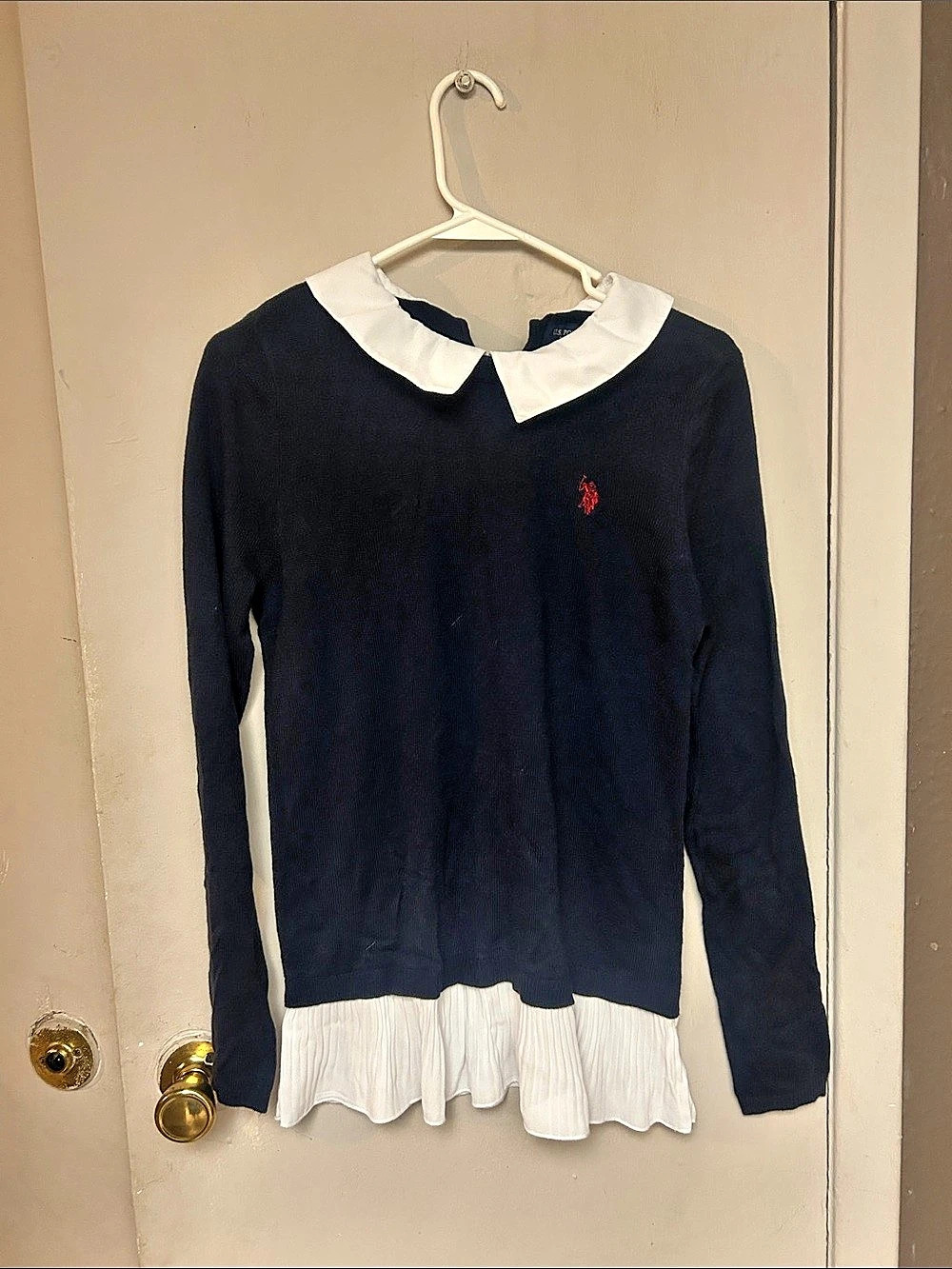 U.Small. Polo Assn. Layered Collar Sweater in Black & White Size Small Like New